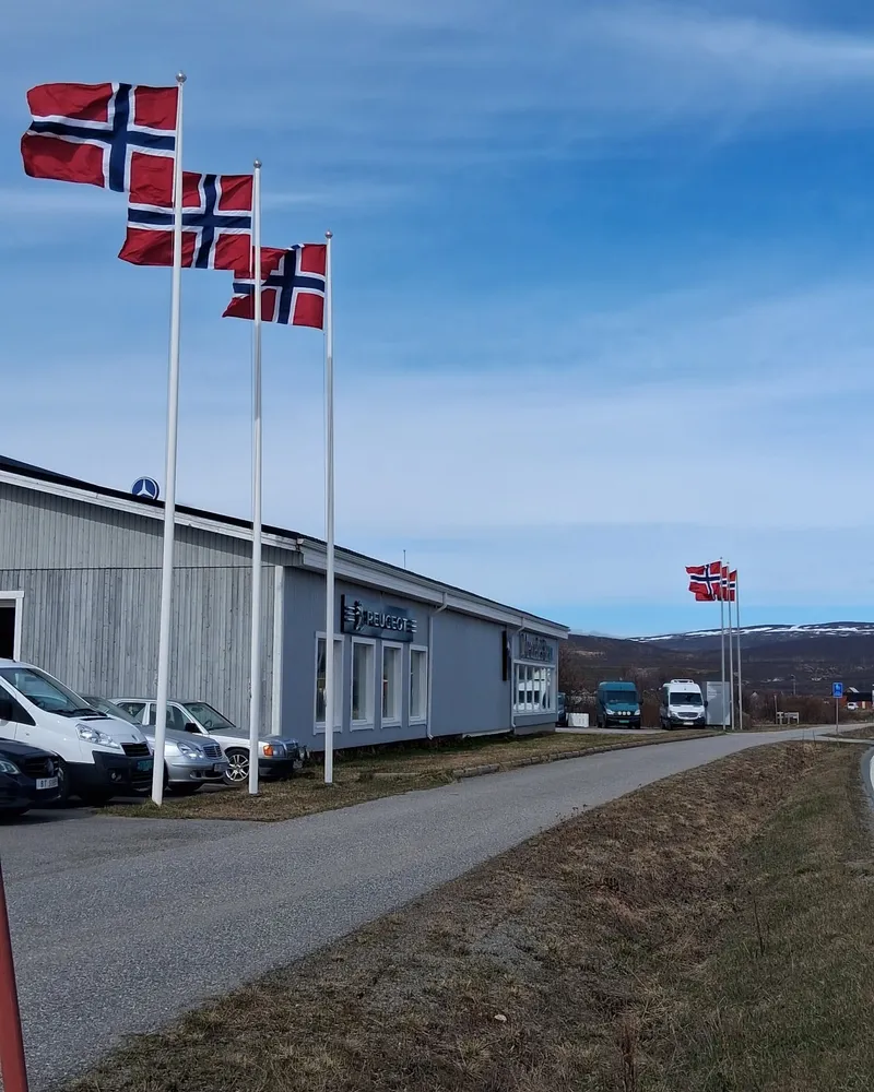 Auto Center AS’s commercial building