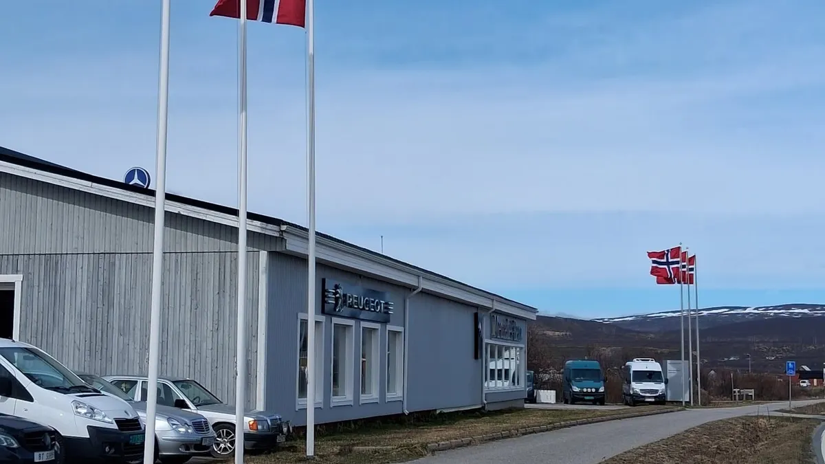 Auto Center AS sitt forretningsbygg