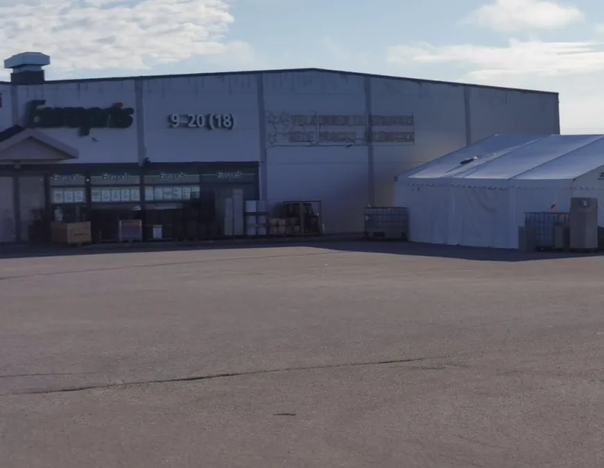 Butikkfasaden til Europris Vadsø