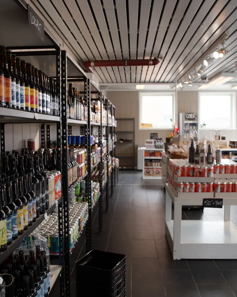 Inside Qvænbrygg’s beer shop in Tollbugata