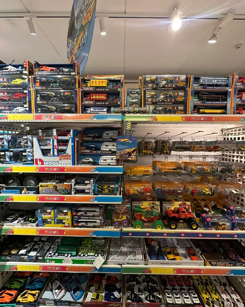 The toy shelves at Ringo Vadsø