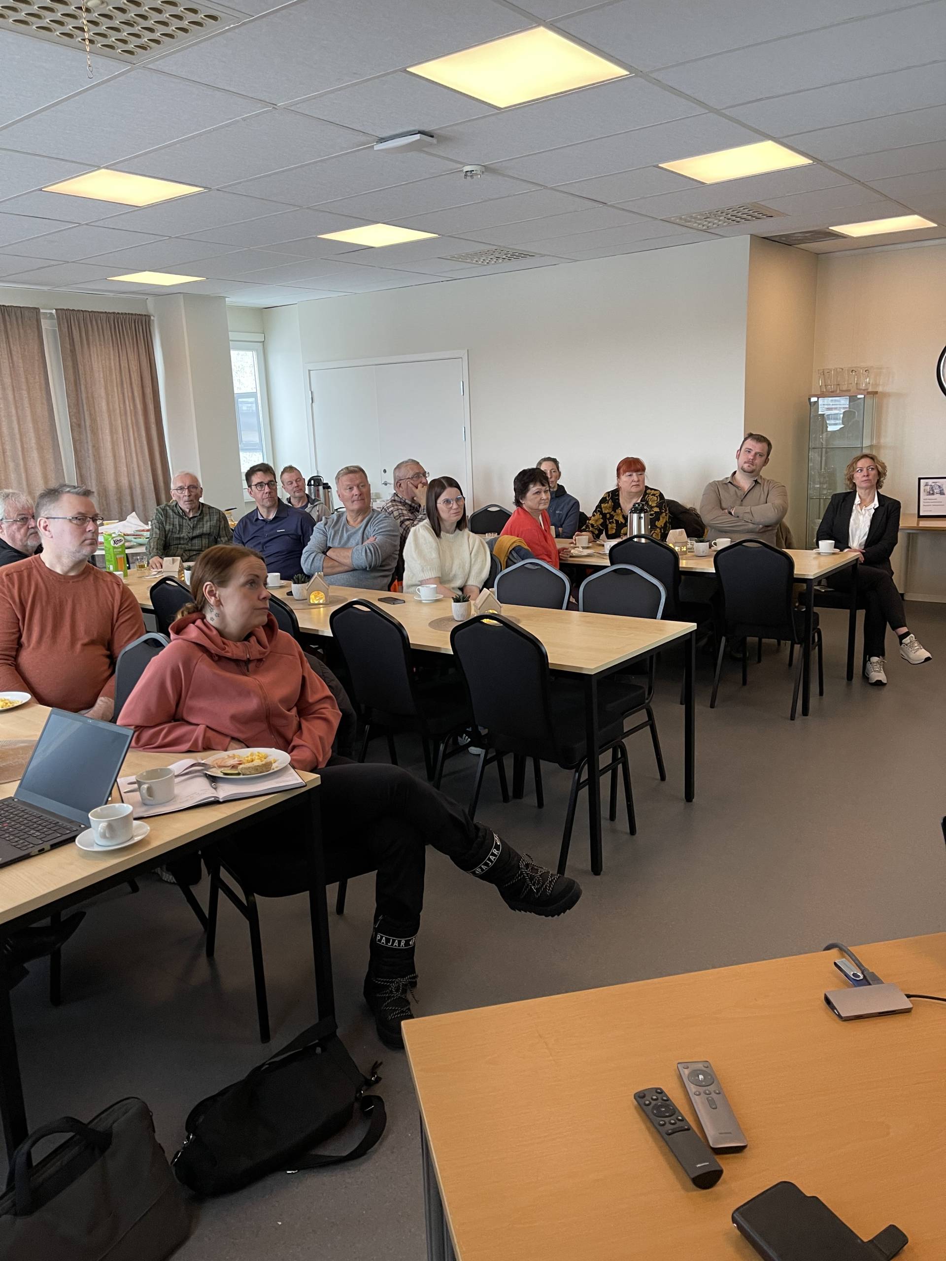 Frokostmøte på Asvo